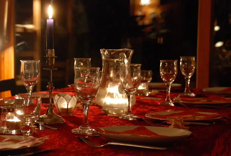 Lokalt samarbejde sikrer julehjælp til familier og unge i Skive