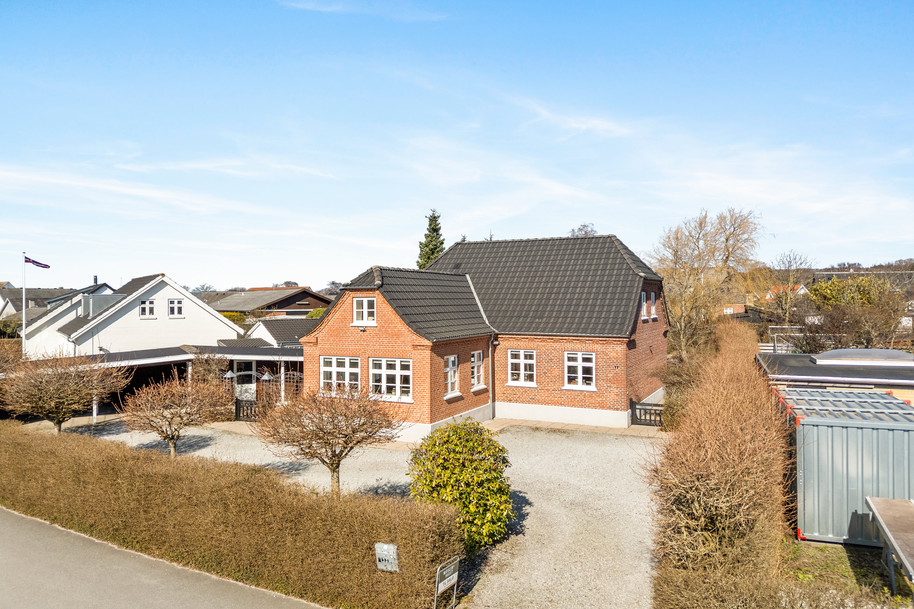 Grønningen 5 og 1 anden boliger er kommet til salg denne uge i Vodskov - se boligerne her.