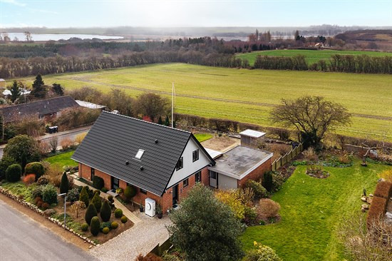 Svelmøparken 40 og 1 anden boliger er kommet til salg denne uge i Faaborg - se boligerne her.