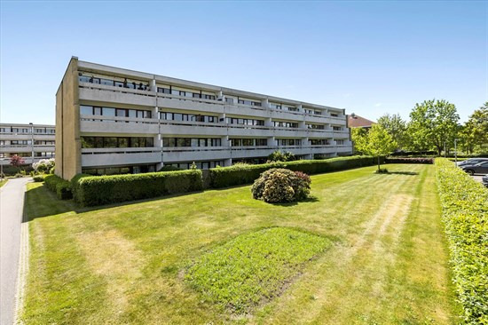 Vejledalen 56 er til salg for kun 1.595.000 kr.: Se de billigste boliger til salg i Ishøj her