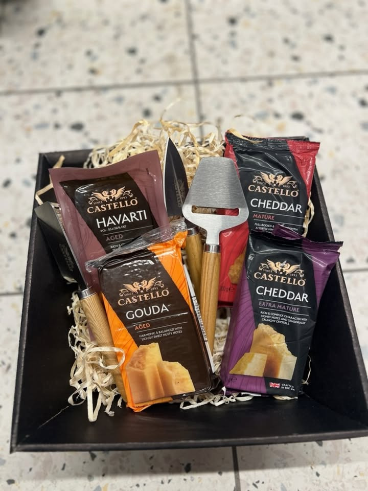 Ostekonkurrence og fantastiske tilbud hos Meny Randers i december