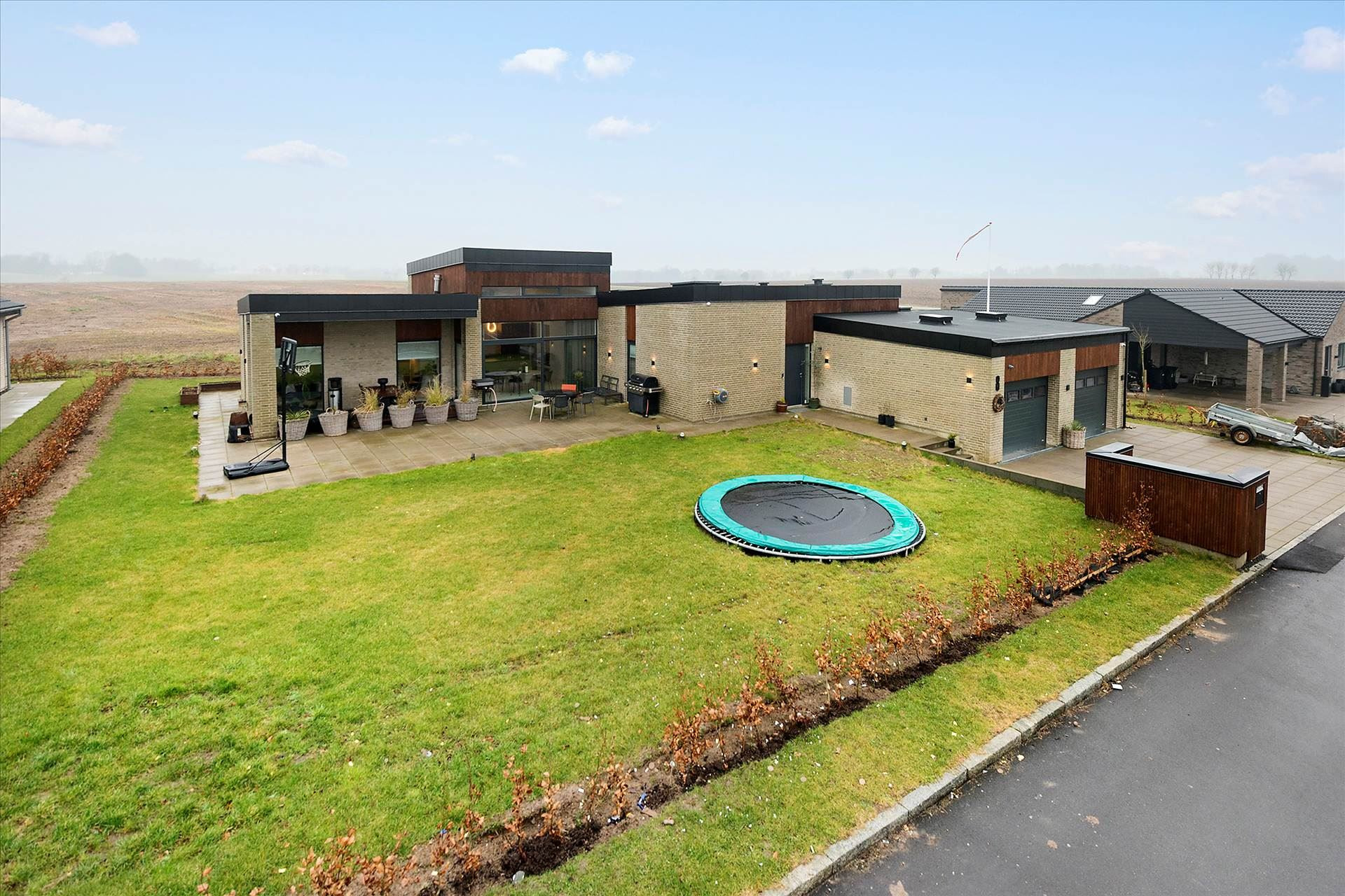 Netop kommet til salg: Nordmarken 8, Lading en af Sabros dyreste adresser