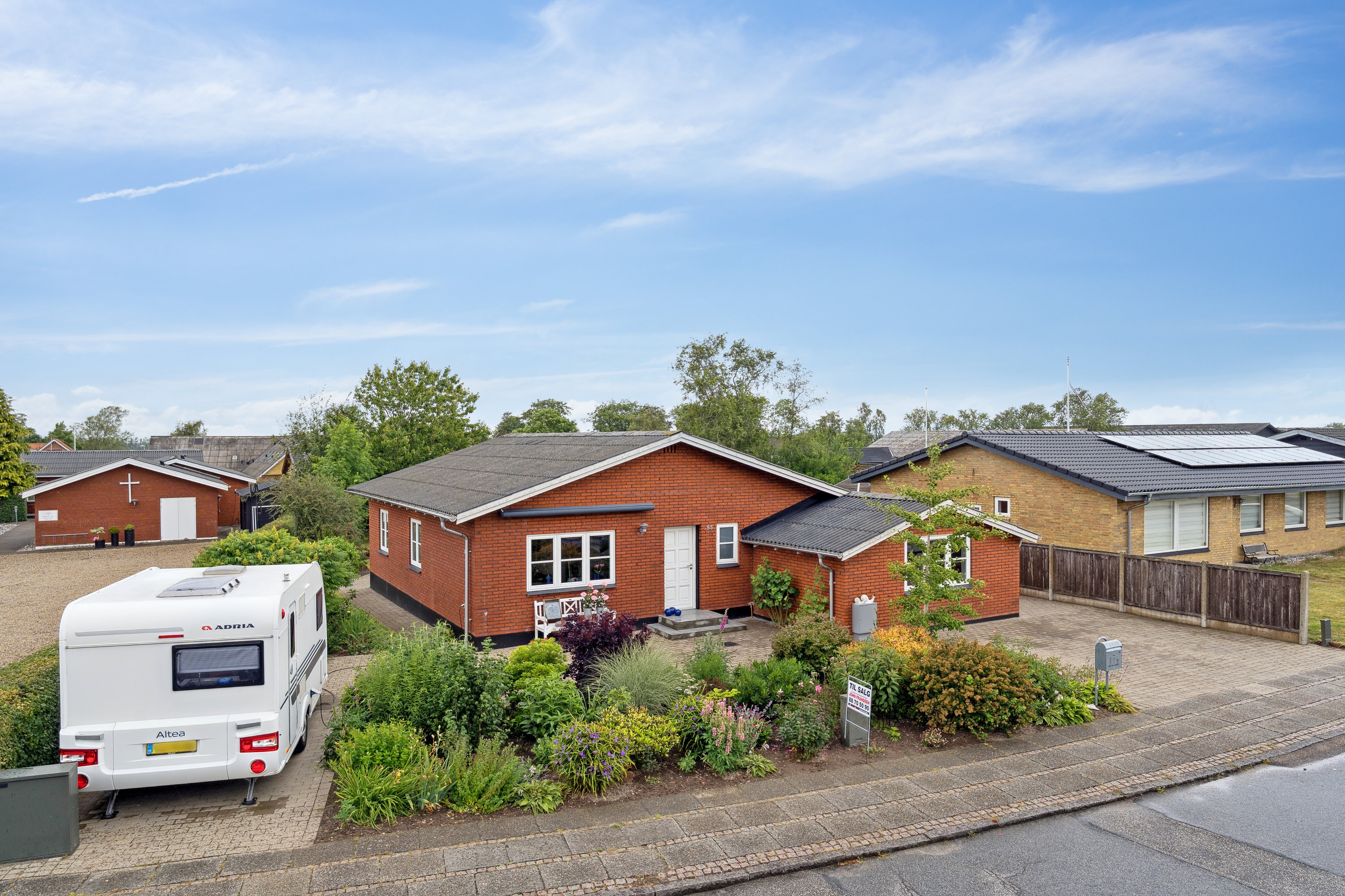 Til salg hos John Frandsen Ikast: Finlandsgade 55, 7430 Ikast