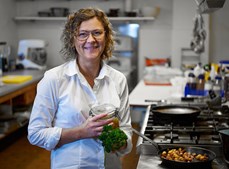 Raadhuskælderen inviterer til stegt flæsk ad libitum tirsdag til torsdag