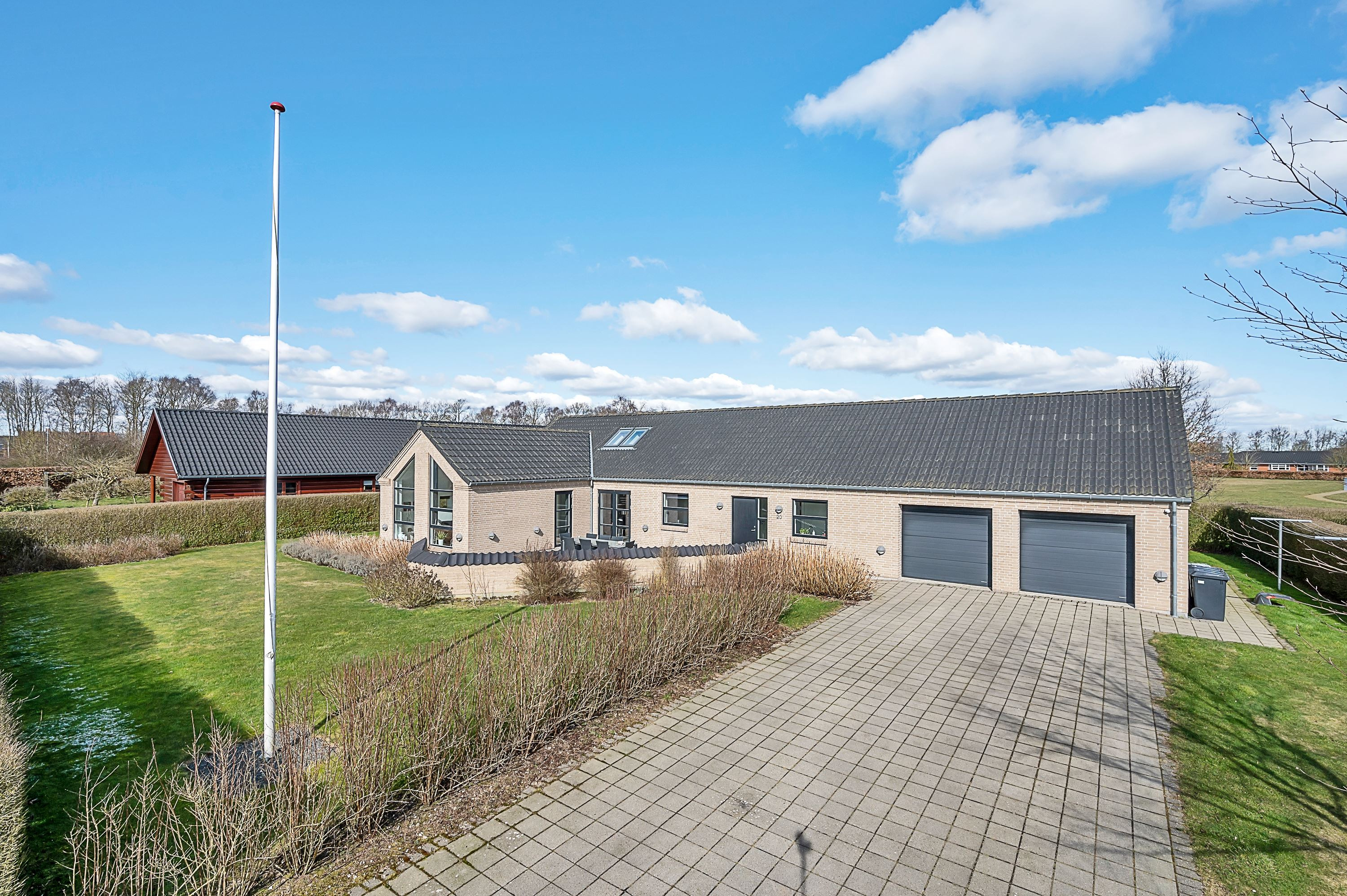 For 3.295.000 kr Skovvænget 20 - Se priserne på de dyreste boliger til salg i Fårvang