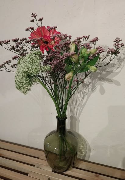 Tulipa Blomster & Havedesign tilbyder smukke blomster til sommervasen for 69 kr. pr. buket