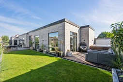 Ejby Alle 23 og 3 andre boliger er kommet til salg denne uge i Hvidovre - se boligerne her.