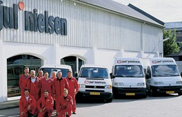 Jul. Nielsen: Gulvlægger med faglig stolthed