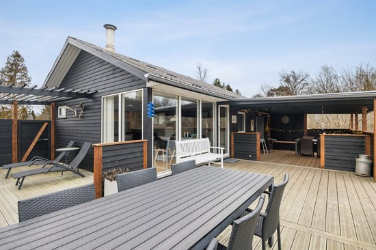 Slyngelen 11 og 1 anden boliger er kommet til salg denne uge i Hals - se boligerne her.