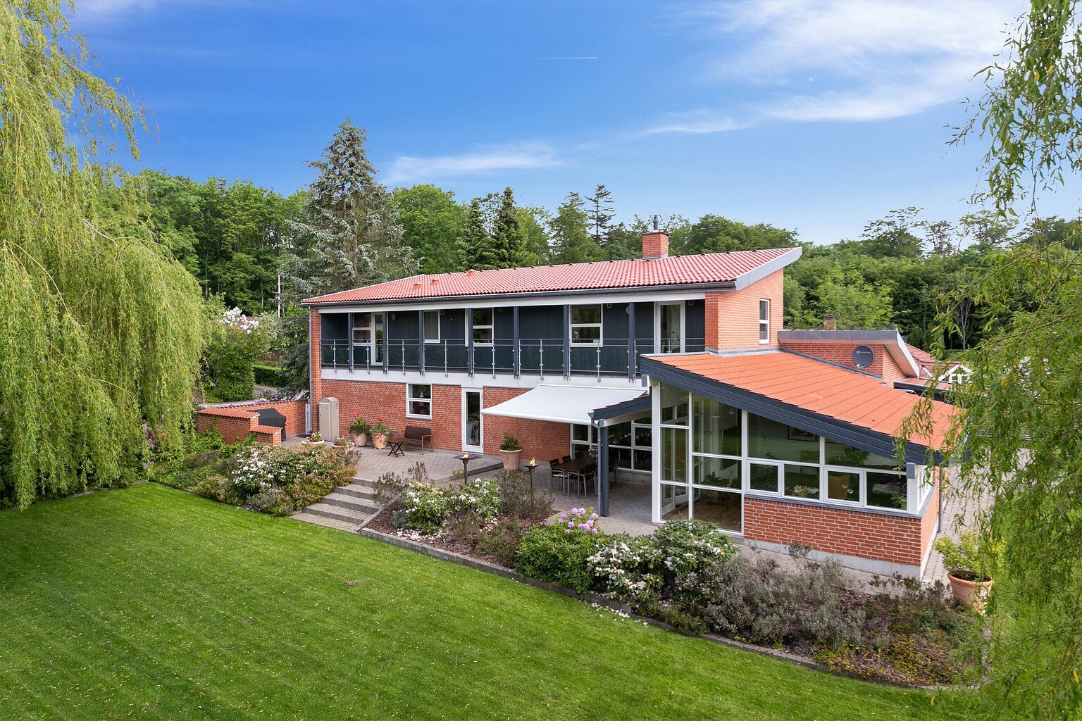 Ugens bolig i Hovedgård 