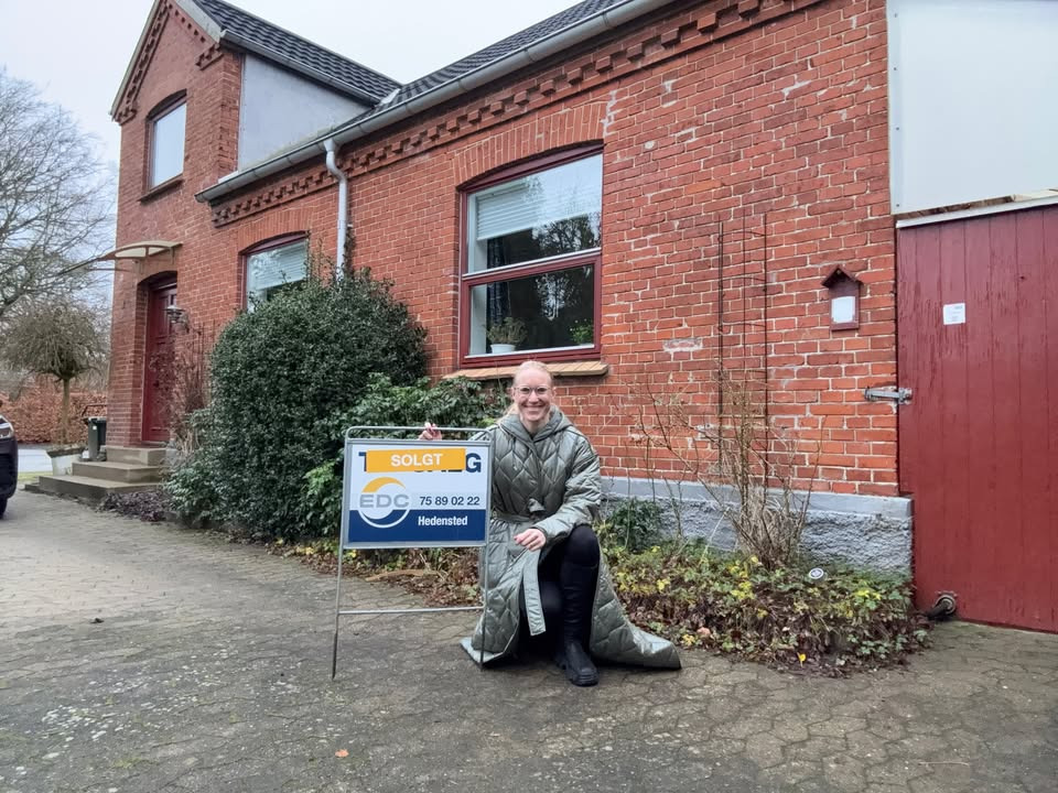 EDC Mæglerne Hedensted sælger bolig på Teglværksvej: Stort tillykke til køber og sælger!