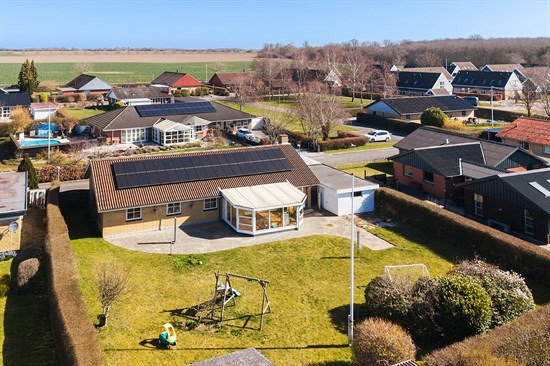 Eksklusiv bolig for 1.295.000 kr er netop kommet til salg i Holeby - Se den og de dyreste boliger her