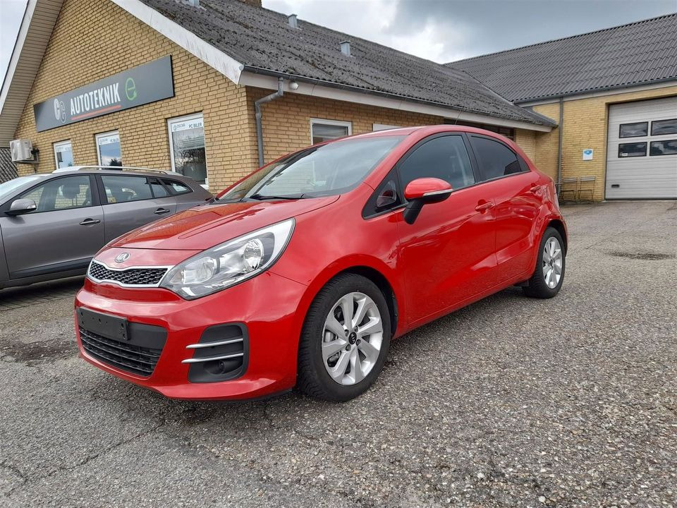 P.C. Biler ApS præsenterer Kia Rio: Se bilen her