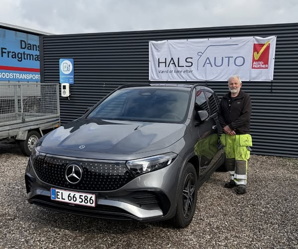 Hals Auto A/S takker Inga og Knud Erik Stevn for købet af Mercedes EQA 250+ AMG Edition