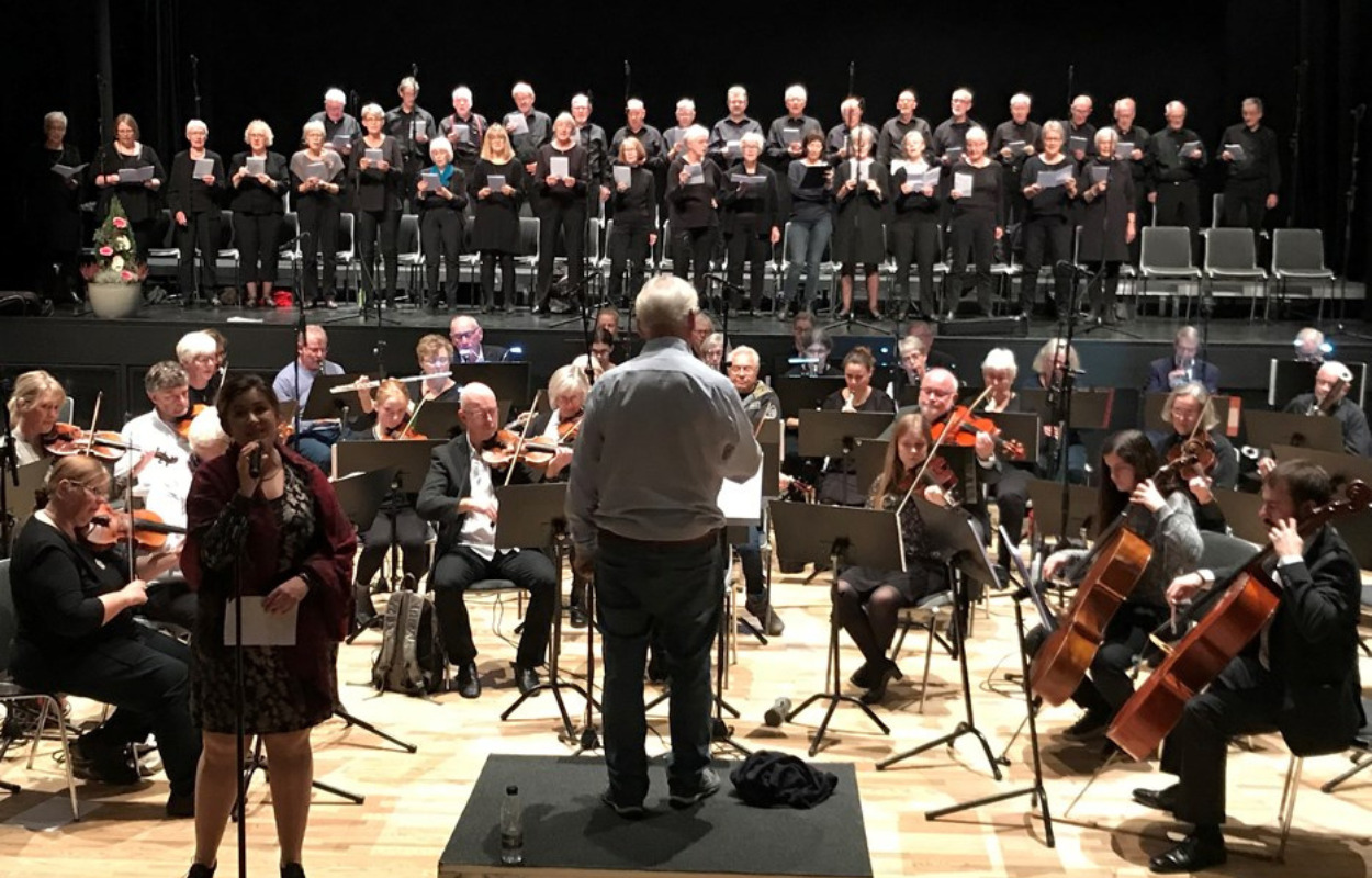 Kæmpeorkester byder på kæmpekoncert i Skive 