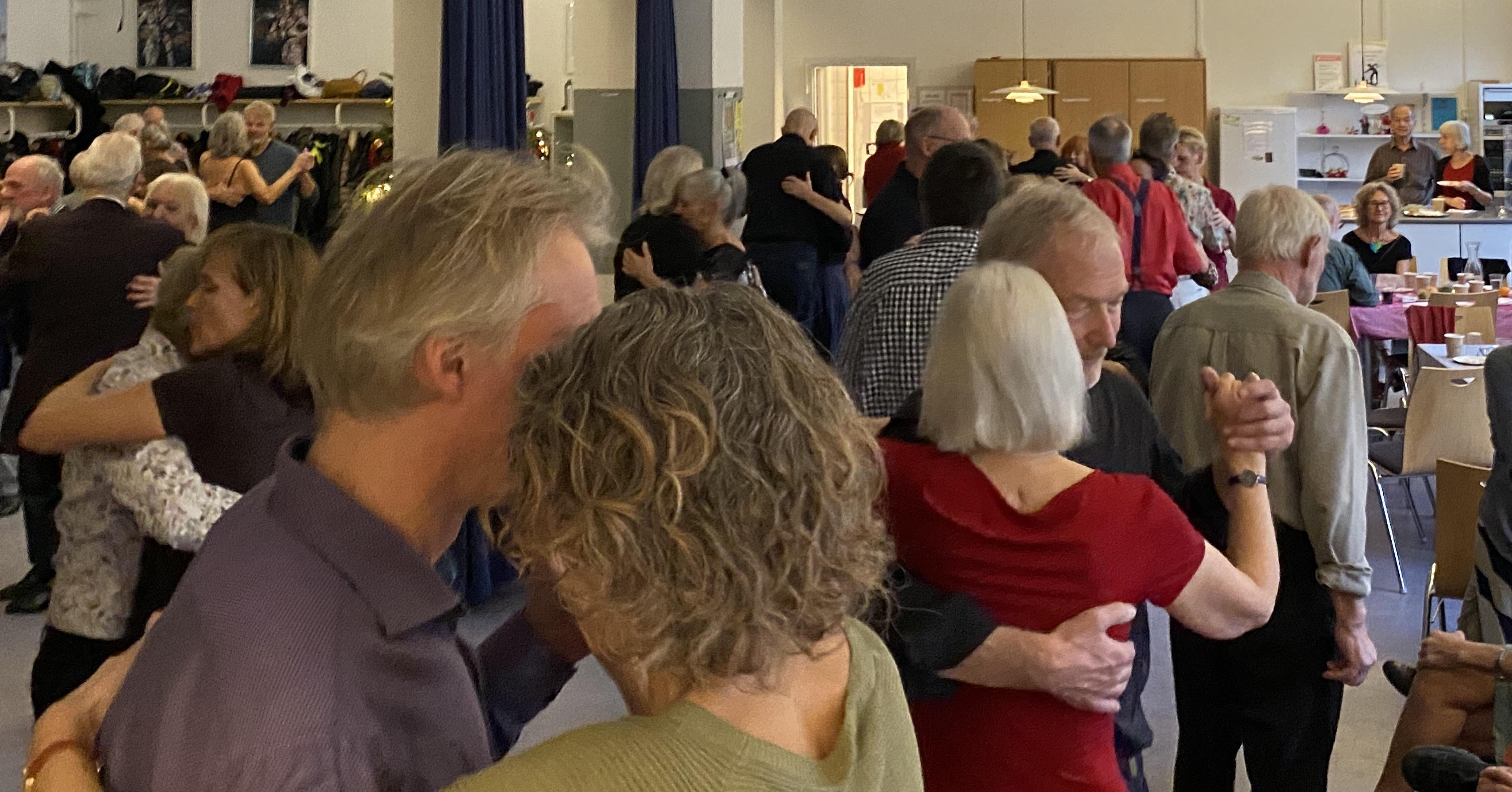 Fejr 20 år med Gladsaxe Tangoforening til jubilæumsmilonga