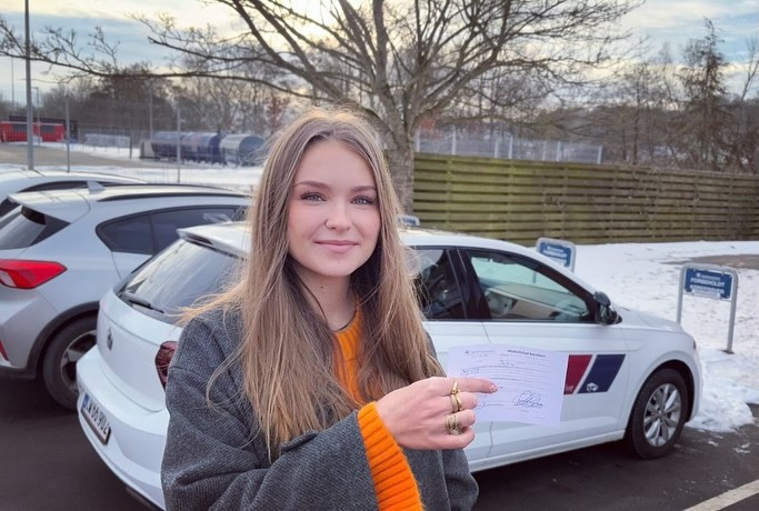 Lets Drive hylder elevens succes på vejen mod kørekortet