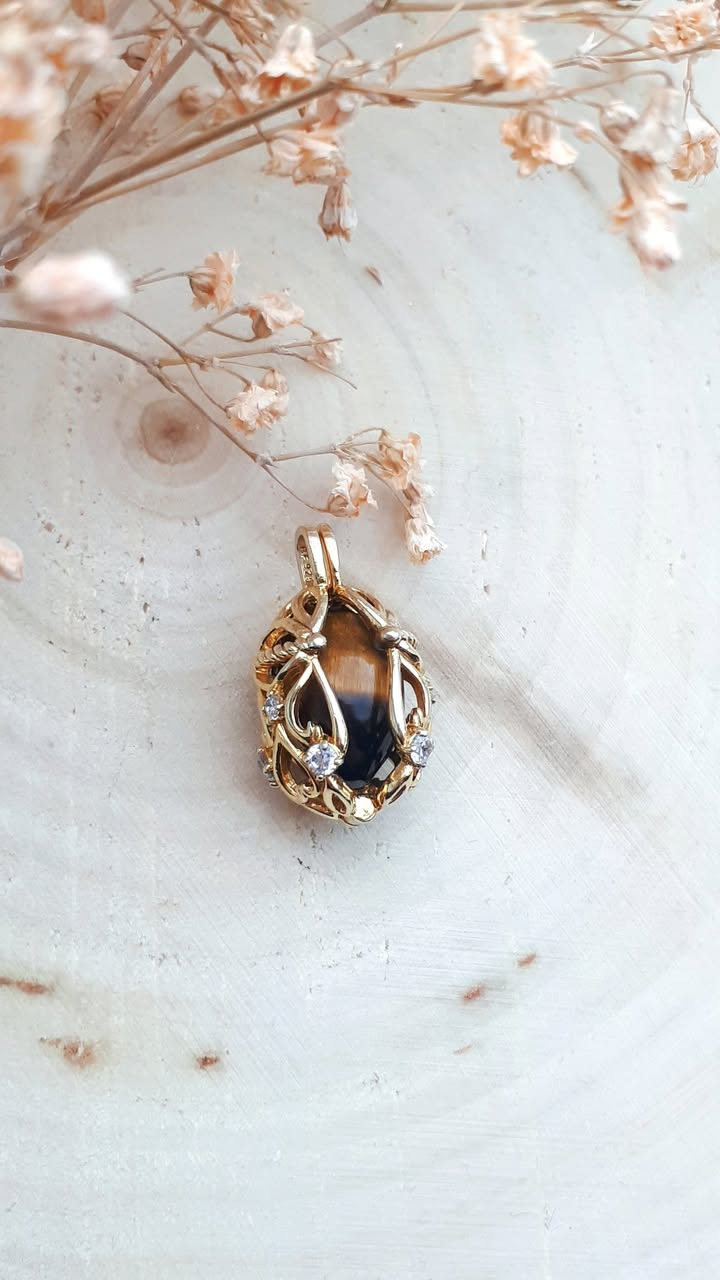 Smykkedesigner Helga Winther: skiftbare smykkeæg som årets julegaveidé