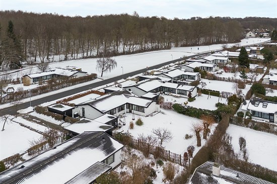 Skovhegnet 23 og 1 anden boliger er kommet til salg denne uge i Hillerød - se boligerne her.