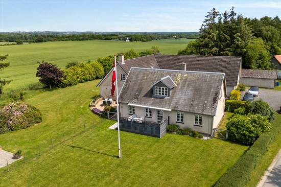 Top 6 over dyreste boliger til salg i Rønnede. Priser op til 11.995.000 kr