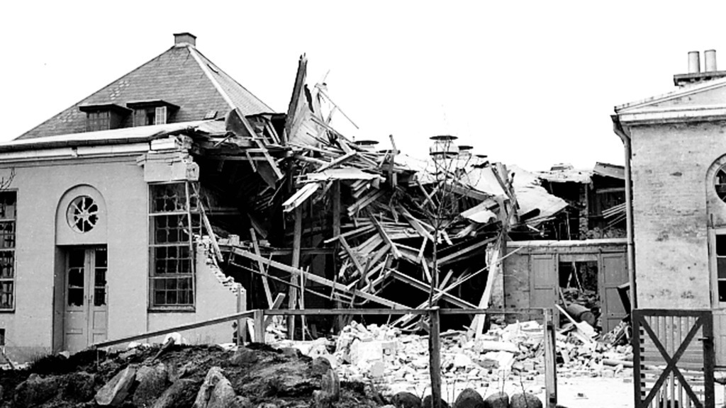 Oplev besættelseshistorien i Skjern: En byvandring i skumringen