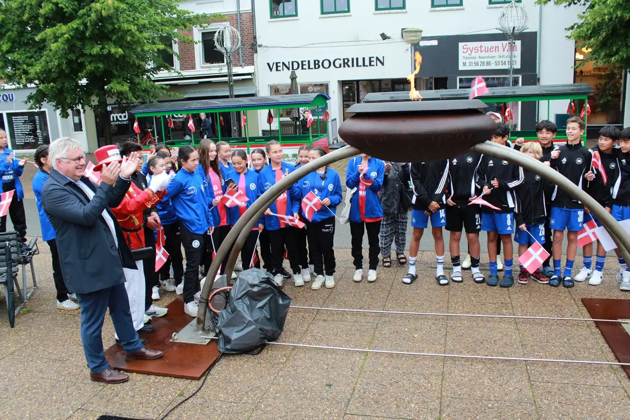 Dana Cup 2024 skudt i gang med festlig ceremoni i Hjørring gågade