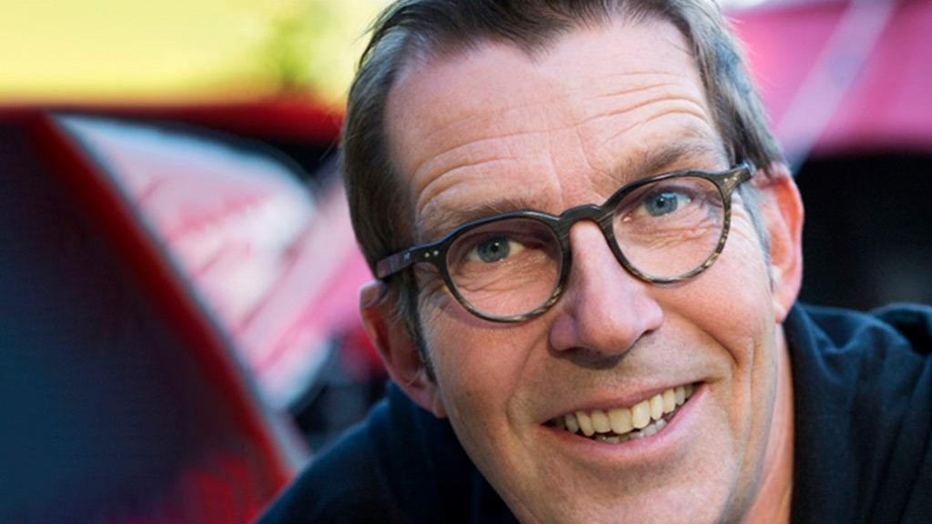 Oplev Søren Østergaards fascinerende rejse bag Zirkus Nemo