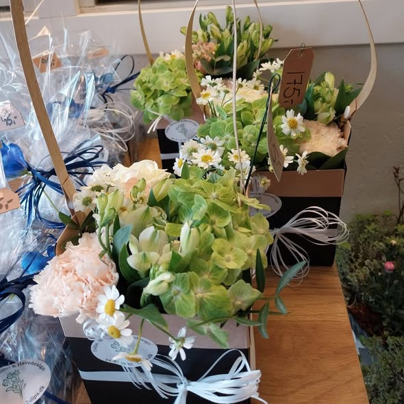 Tulipa Blomster & Havedesign præsenterer smukke blomsteræsker til enhver anledning