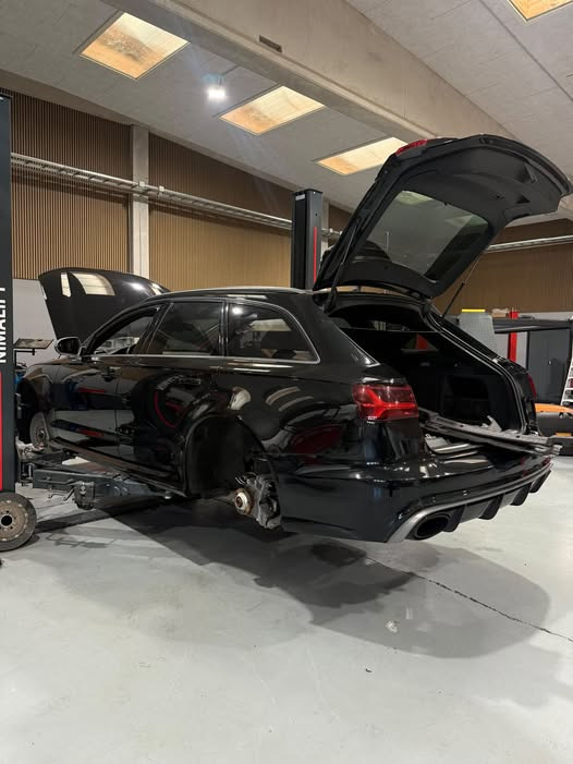 Hadsund Auto Teknik: gæt en unik bil