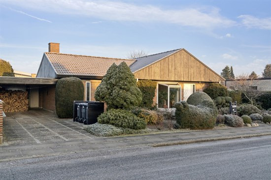 Tyrrestrupvej 4 og 4 andre boliger er kommet til salg denne uge i Højbjerg - se boligerne her.