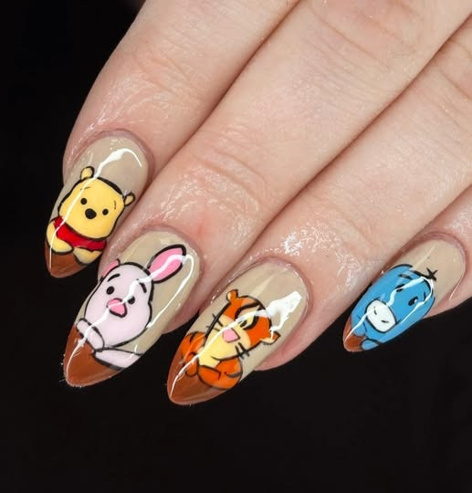 Luxury Beauty præsenterer unikke negledesigns med Winnie the Pooh-tema