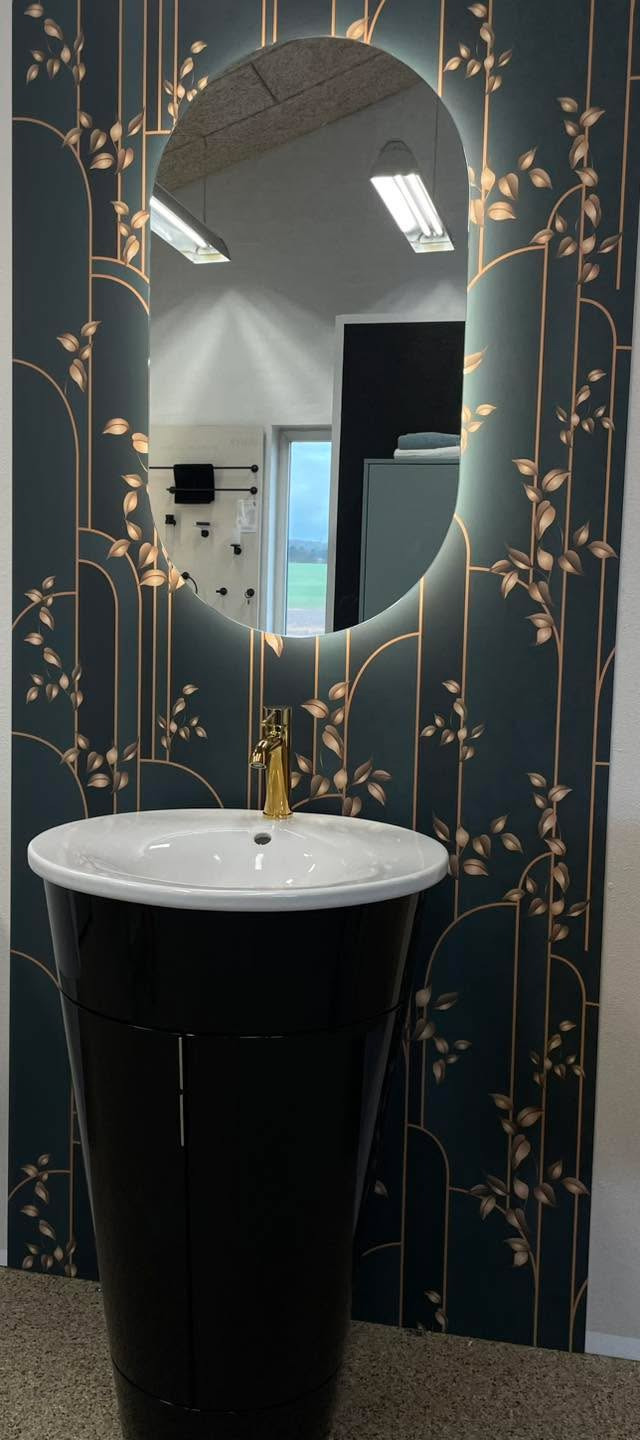 Vangvedvængets VVS introducerer Vipanel til din badeværelsesrenovering