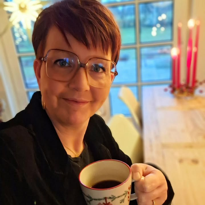 Lux By Jakobsen inviterer til adventshygge i Struer med åbne butikker og juleaktiviteter