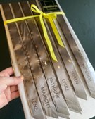 Florist Pernille DB tilbyder personlige bånd til enhver festlig lejlighed