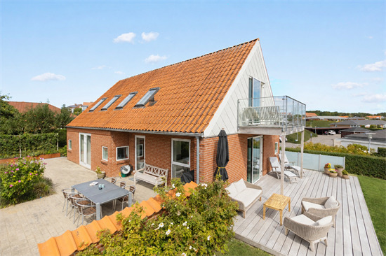 Udsigten 8 og 1 anden boliger er kommet til salg denne uge i Sønderborg - se boligerne her.