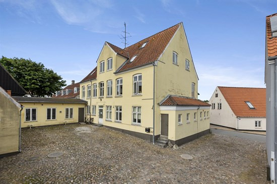 Bjerndrup Bygade 33 er til salg for kun 345.000 kr.: Se de billigste boliger til salg i Aabenraa her
