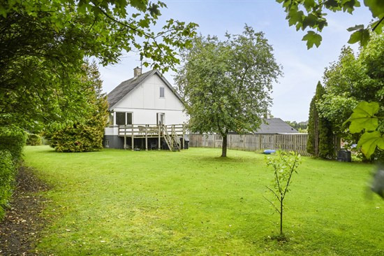 Pebelvej 17A er til salg for kun 625.000 kr.: Se de billigste boliger til salg i Juelsminde her
