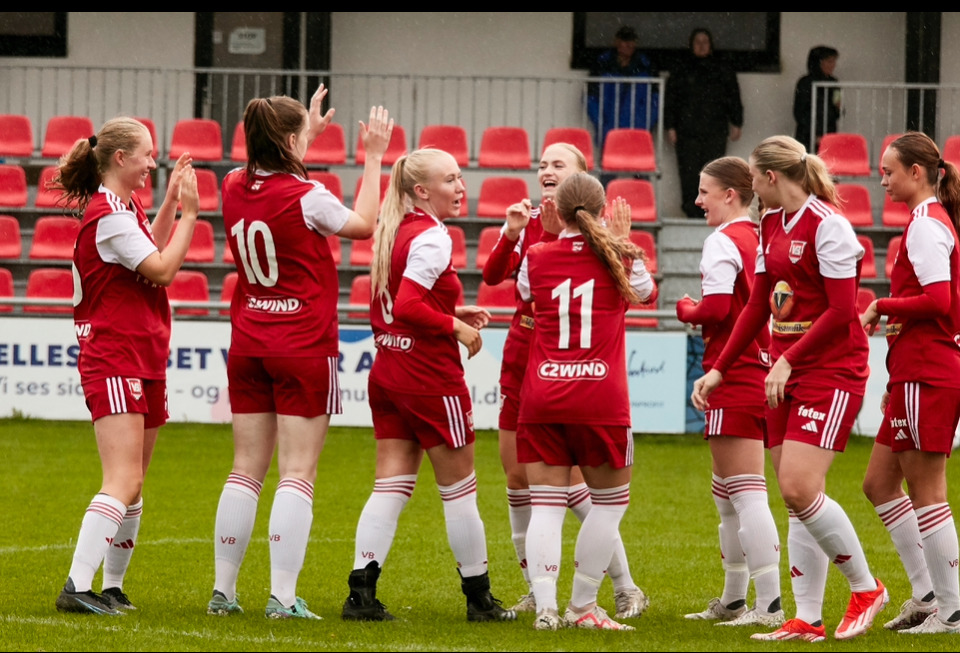 Vejle Boldklub triumferer med 2-0-sejr i Sønderborg