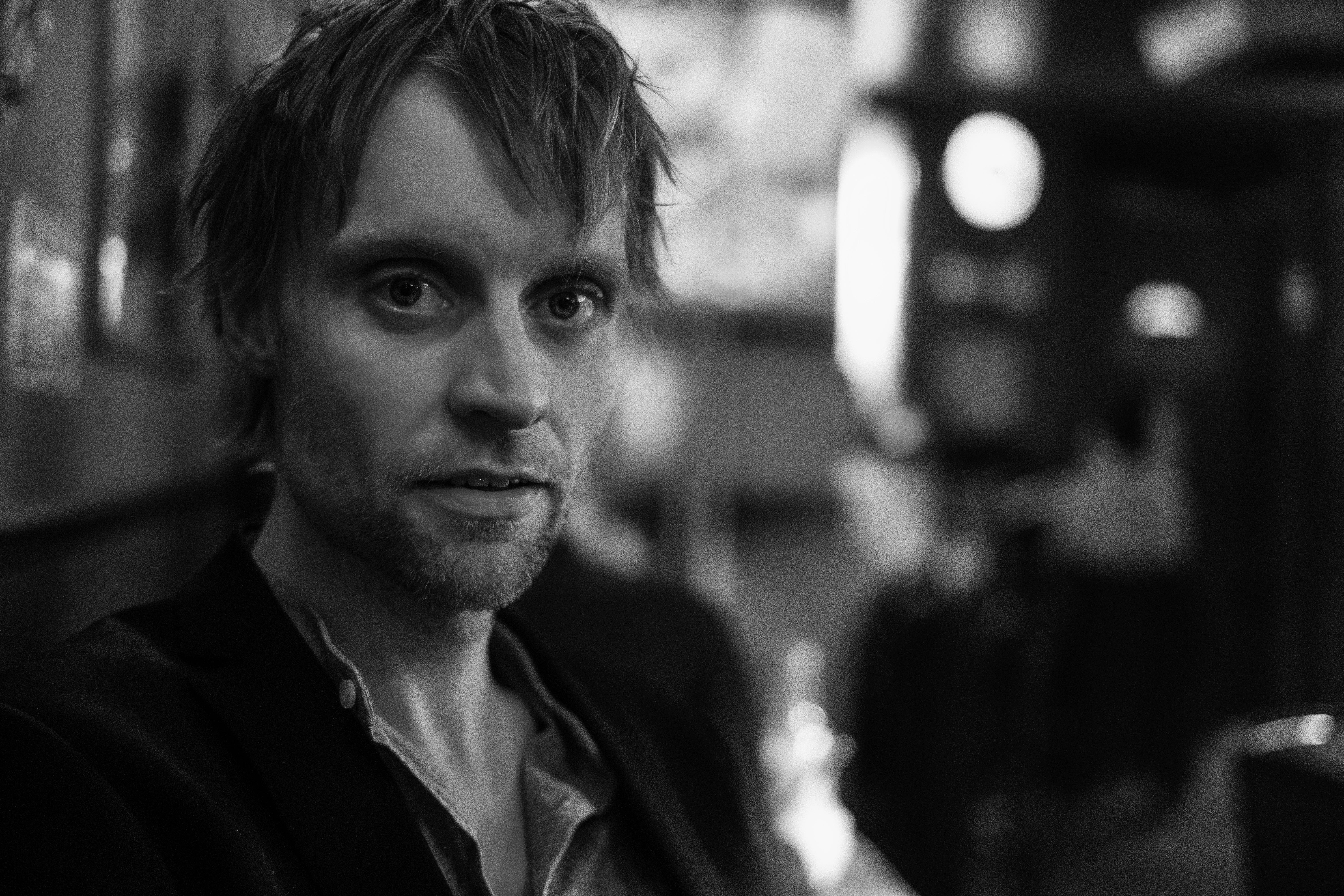 Oplev Tue Wests musikalske univers i Tarm