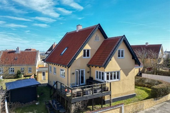 Pris sat ned med 750.000 kr. på Museumsstien 7