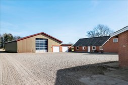 Til salg hos EDC Ejendomsgruppen Struer: Indbydende nedlagt landbrug