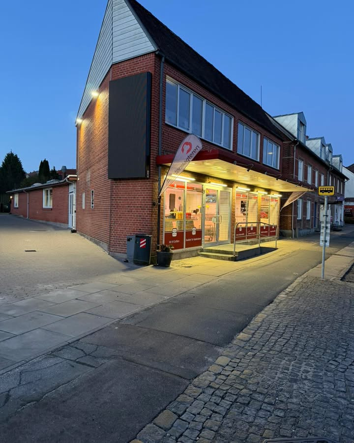 Frederiksberg Kødforsyning markerer starten på grillsæsonen med tilbud på rib eye og krogmodnet oksehøjreb