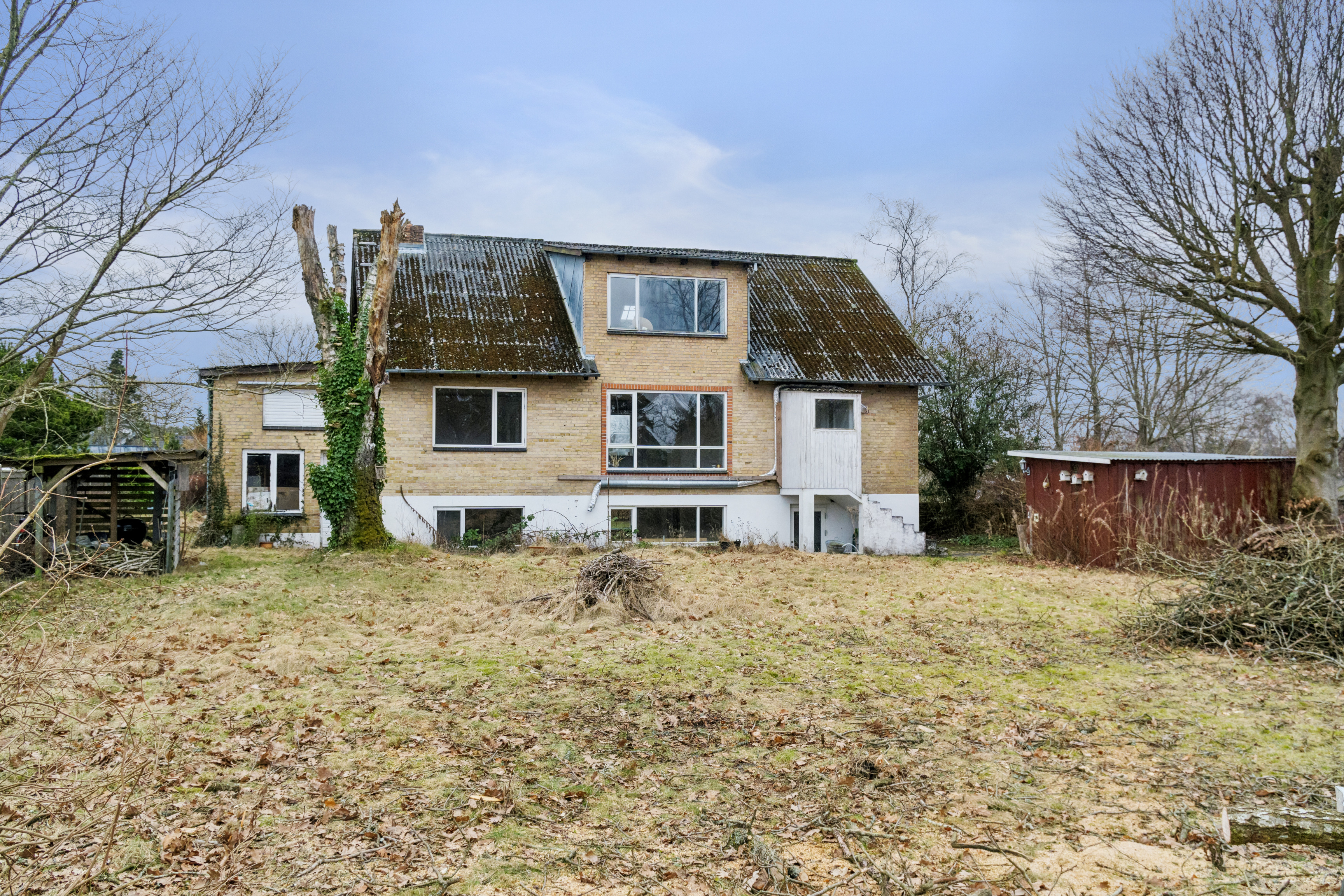 Til salg hos Lokalbolig Silkeborg - Mathias Bach & Co: 186 etagemeter med muligheder i Sejs