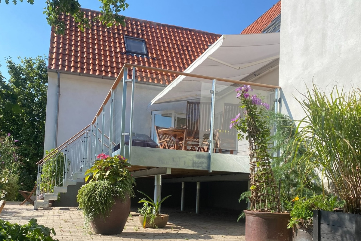 Lokal terrassevirksomhed oplever vækst i både salg og efterspørgsel: “Vi oplever stor tilfredshed”