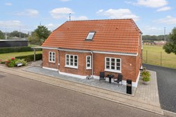 Charmerende murermestervilla til salg hos EDC Hurup Thy i Koldby