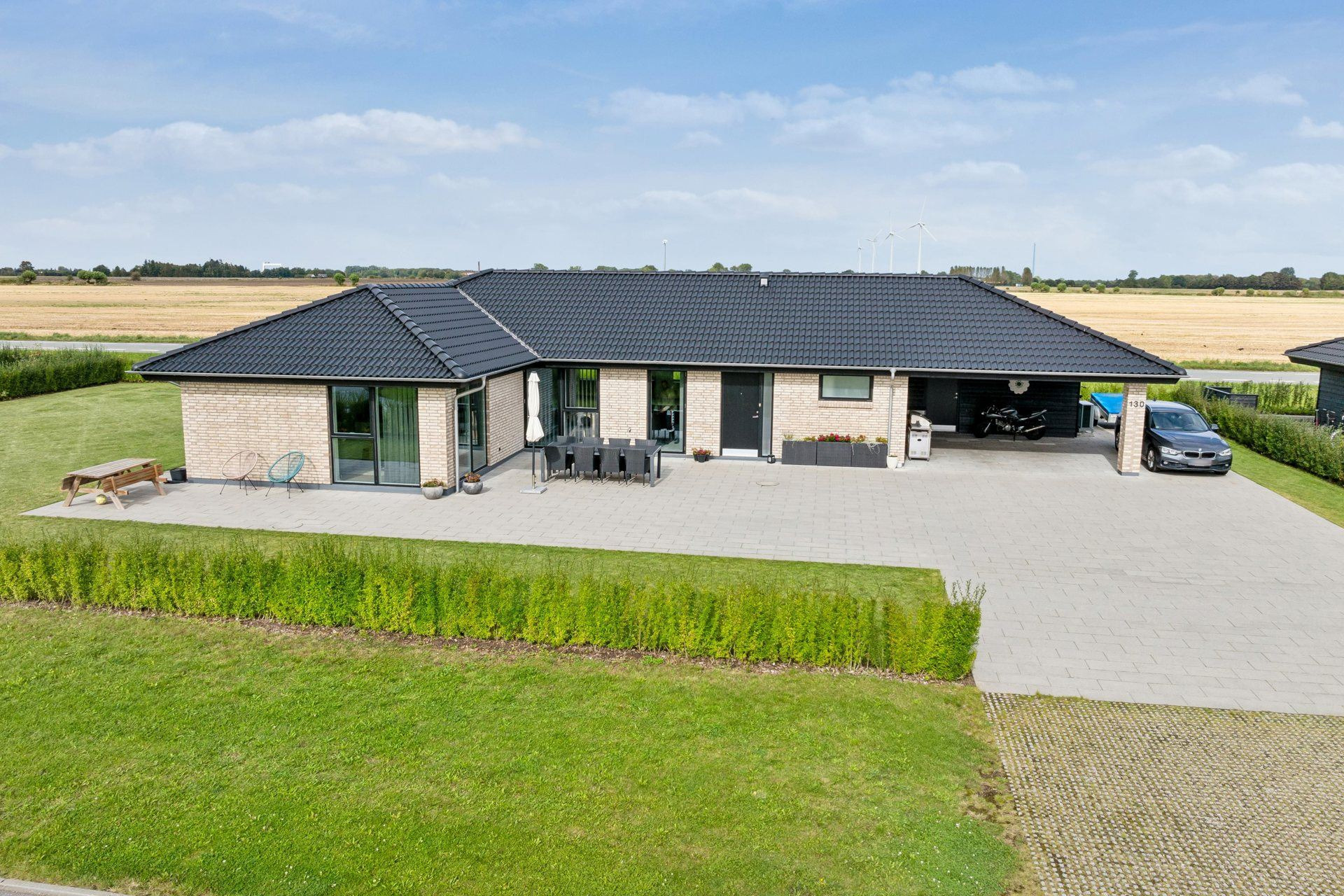 Netop kommet til salg: Alléparken 130 en af Marslevs dyreste adresser