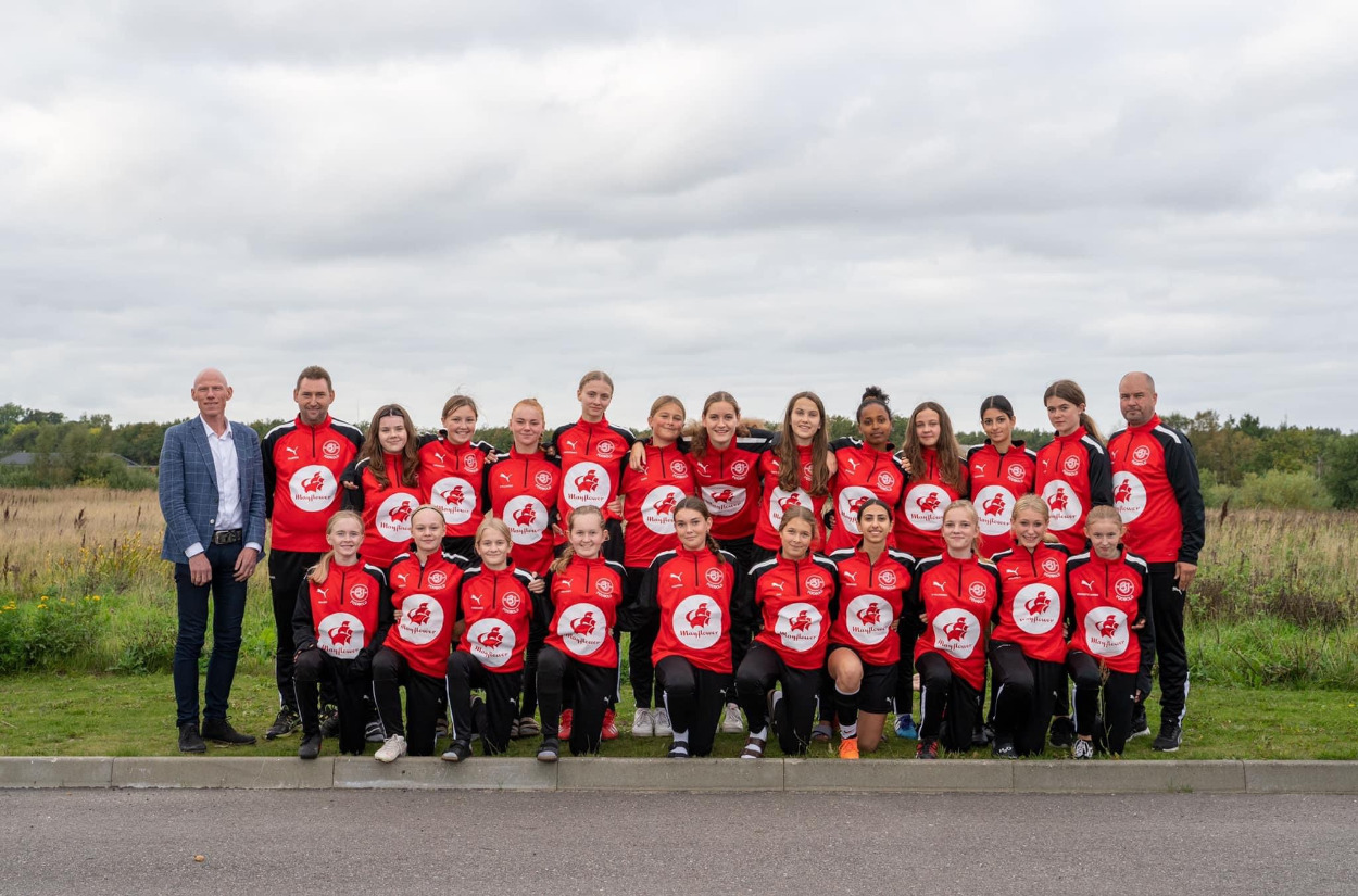 Chancefattig kamp ender i smalt nederlag for Brønderslev-pigerne