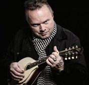 Oplev en aften i irsk folkemusiks tegn i Faxe Ladeplads