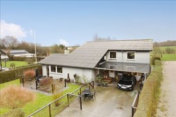 Til salg hos EDC DANEBO: Rummelig og velholdt