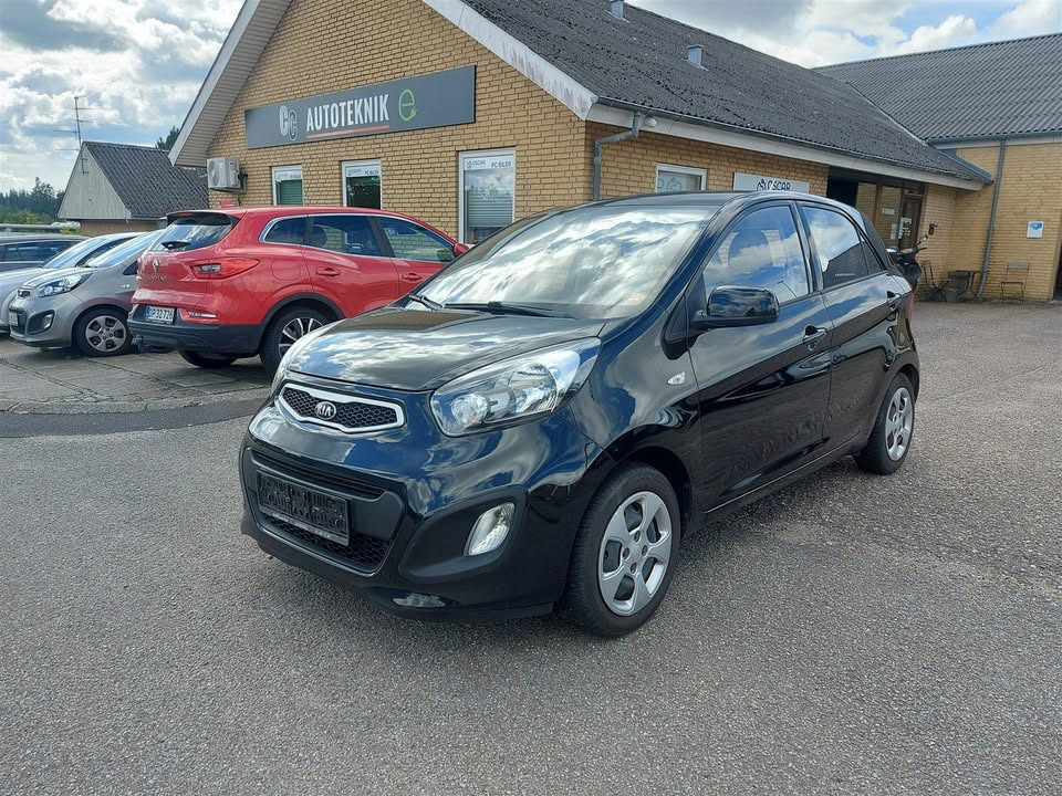 P.C. BILER ApS præsenterer Kia Picanto som en perfekt garageopgradering